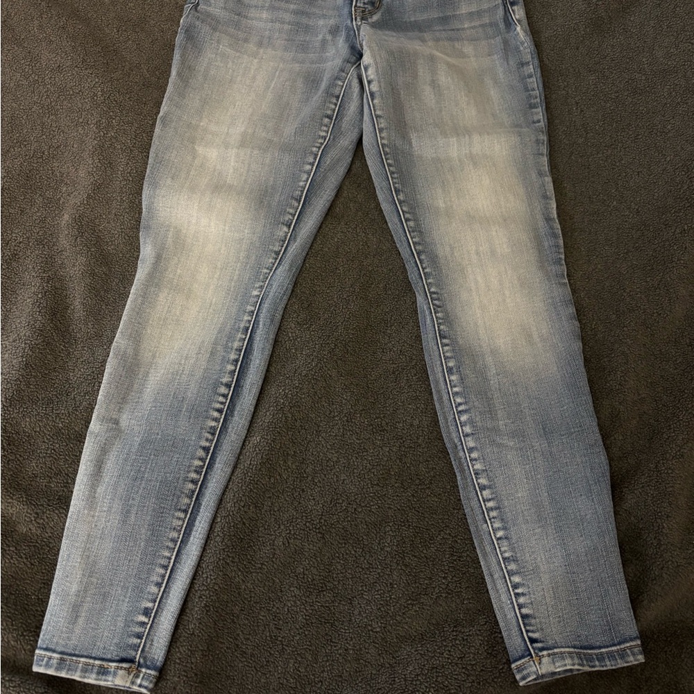 Maurice’s Skinny Mid-Rise Jeans Size 6 Short